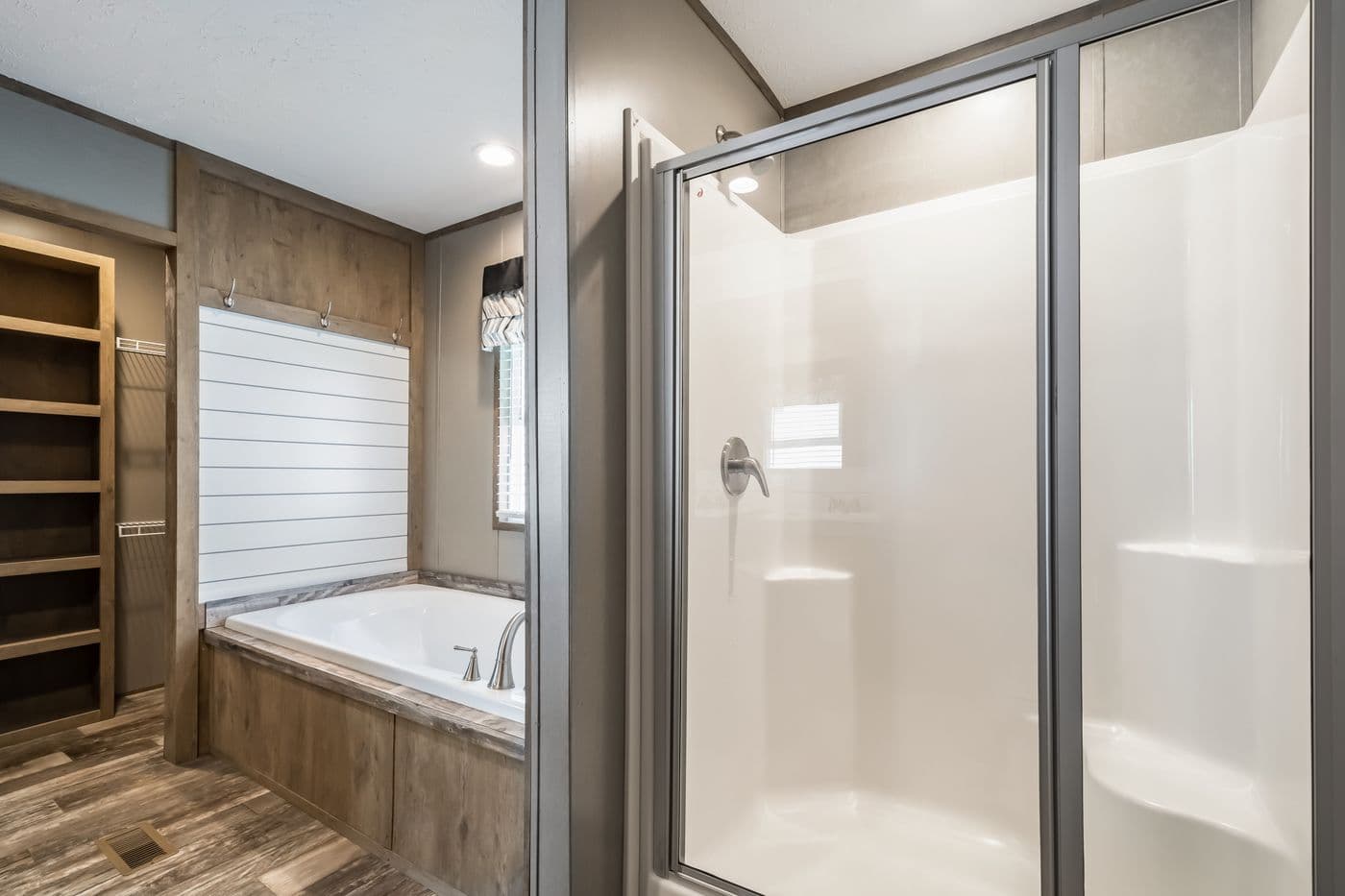 The PEYTON Exterior. This Manufactured Mobile Home features 3 bedrooms and 2 baths.