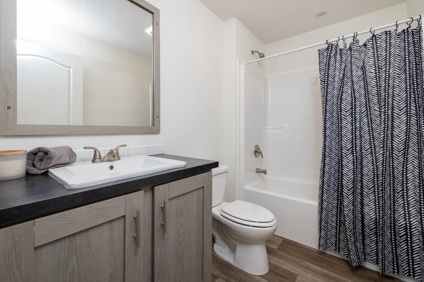The ROOSEVELT Kitchen. This Manufactured Mobile Home features 3 bedrooms and 2 baths.