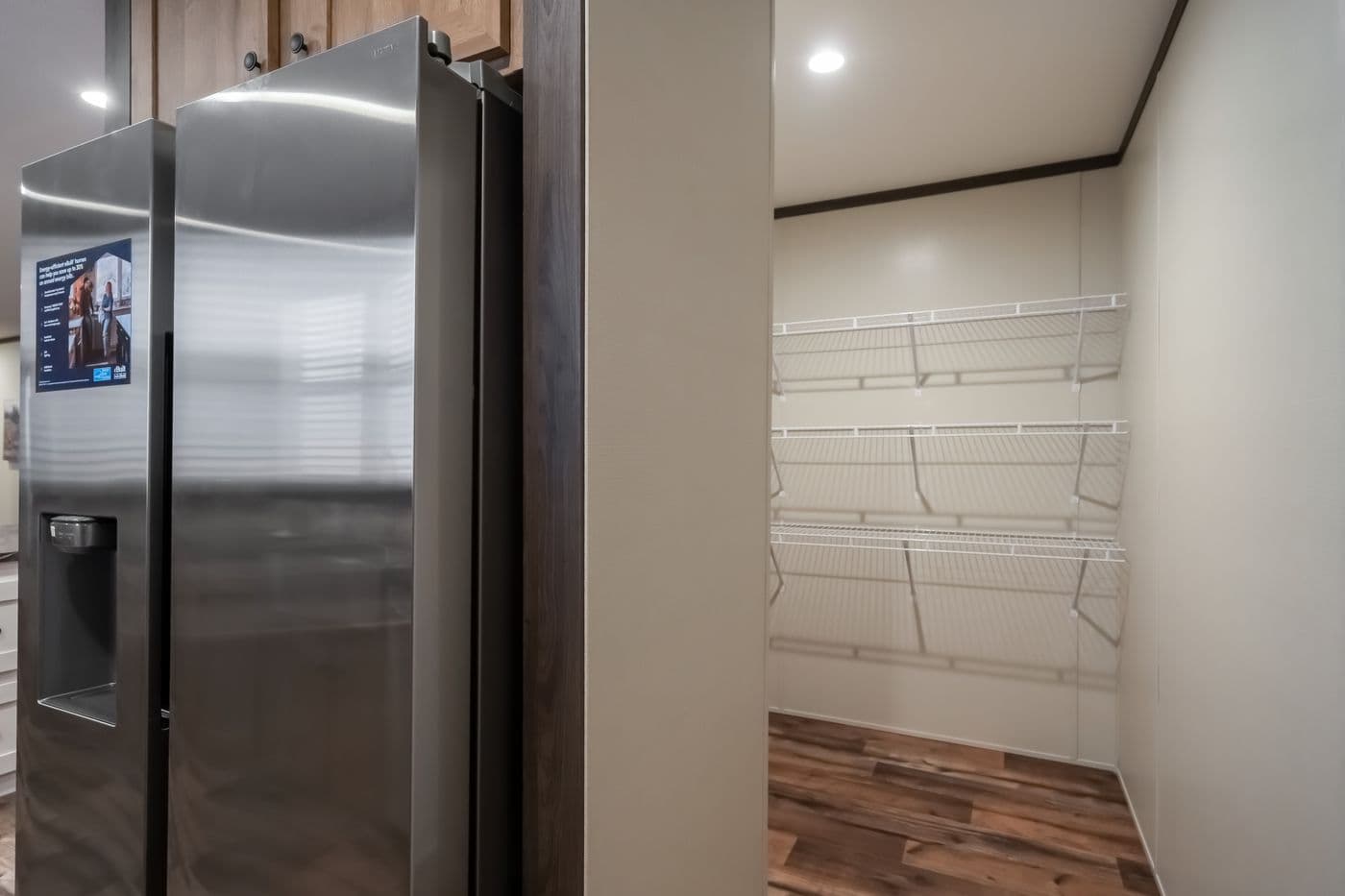 The MOUNTAIN VIEW Kitchen. This Manufactured Mobile Home features 3 bedrooms and 2 baths.