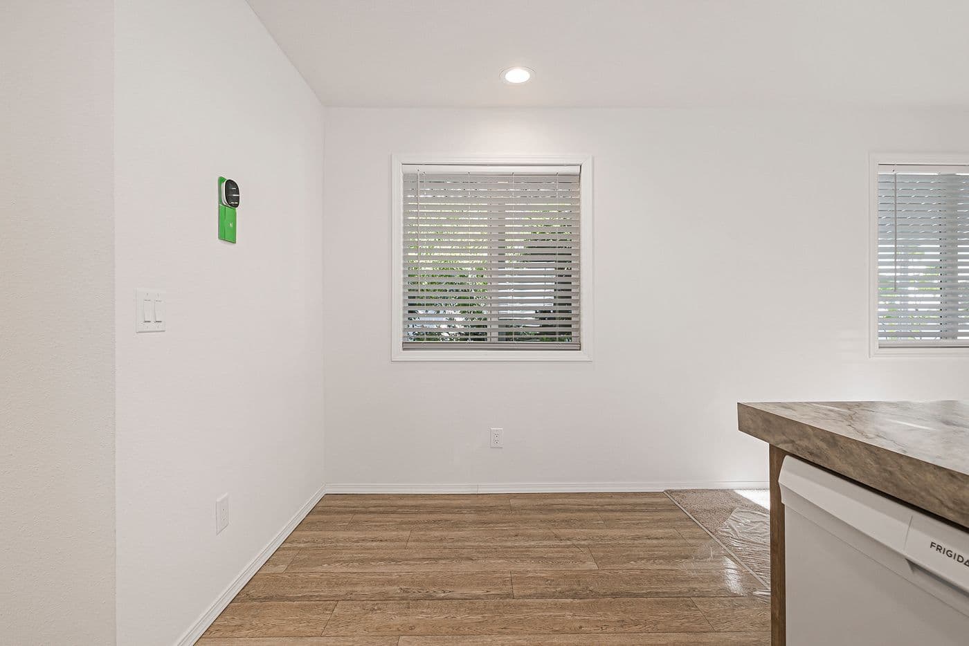 Dining area off kitchen