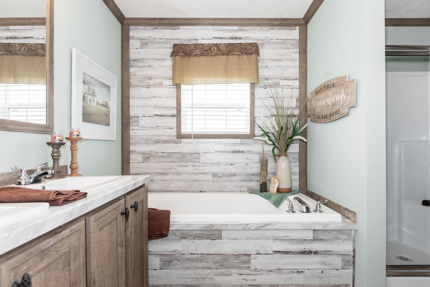 The THE MARION Primary Bathroom. This Manufactured Mobile Home features 3 bedrooms and 2 baths.