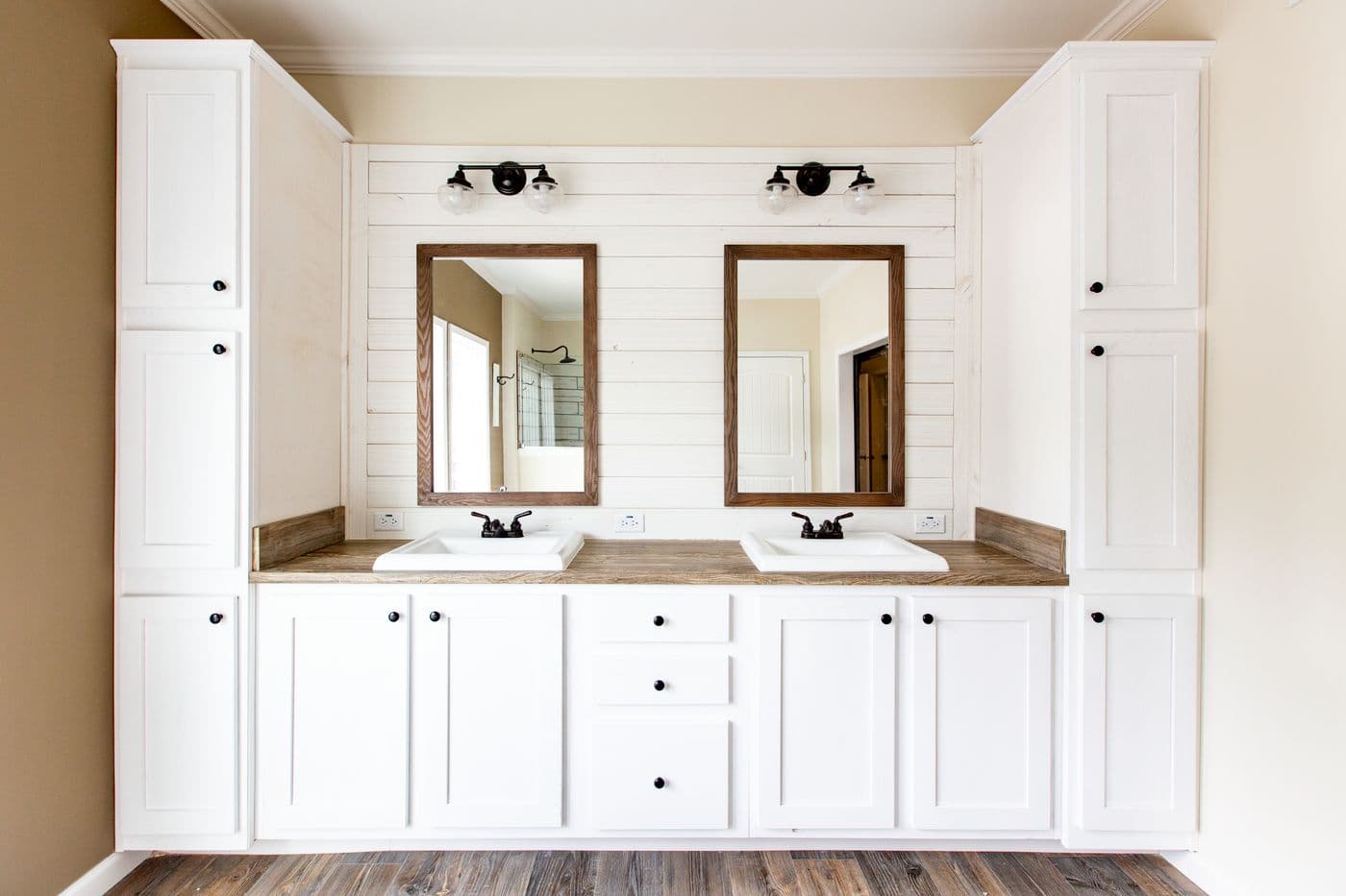 The SOUTHERN CHARM 4 BR Primary Bathroom. This Manufactured Mobile Home features 4 bedrooms and 2 baths.