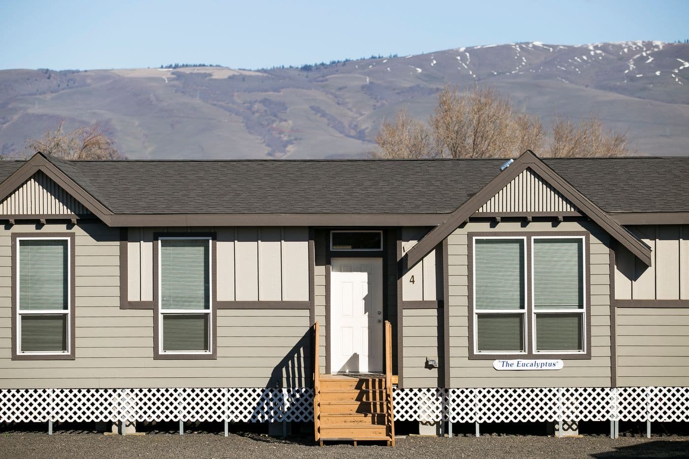 The ING681F EUCALYPTUS (FULL) GW Exterior. This Manufactured Mobile Home features 3 bedrooms and 2 baths.