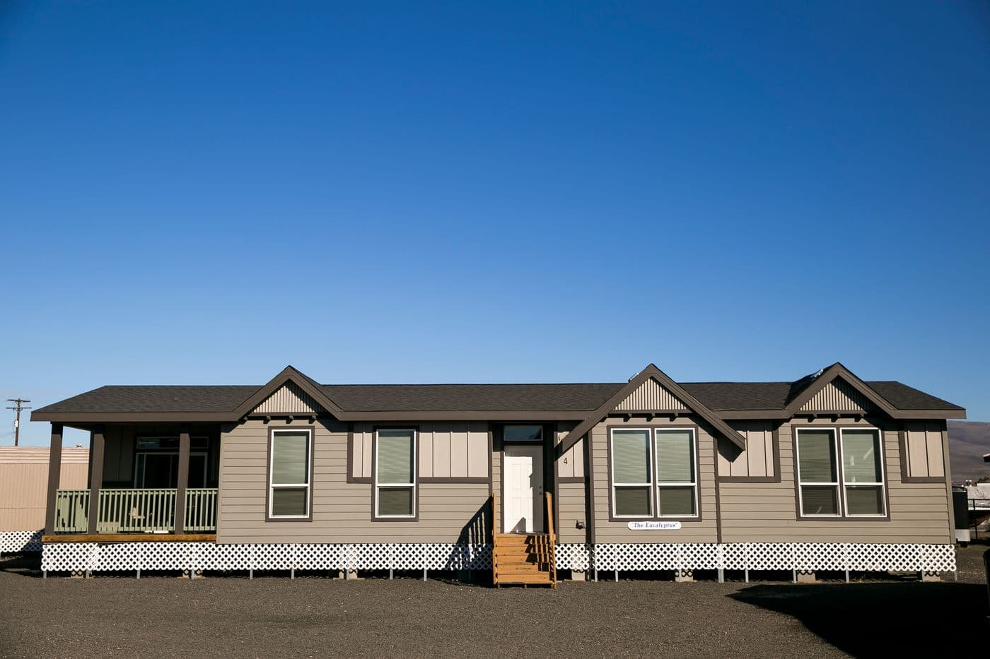 The ING681F EUCALYPTUS (FULL) GW Exterior. This Manufactured Mobile Home features 3 bedrooms and 2 baths.