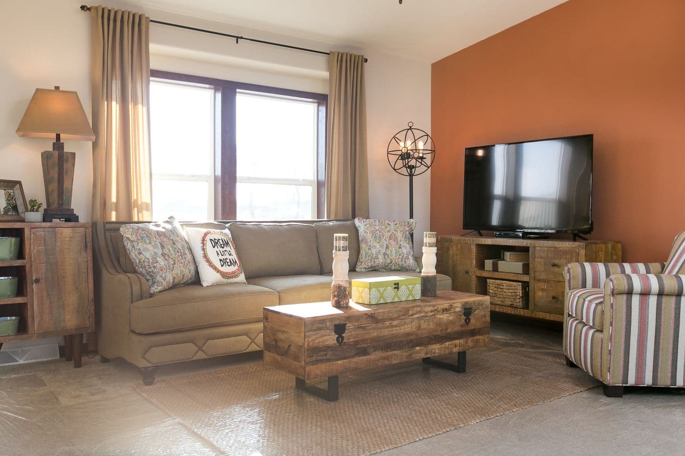 The INTEGRITY 98 MOD Living Room. This Manufactured Mobile Home features 2 bedrooms and 2 baths.