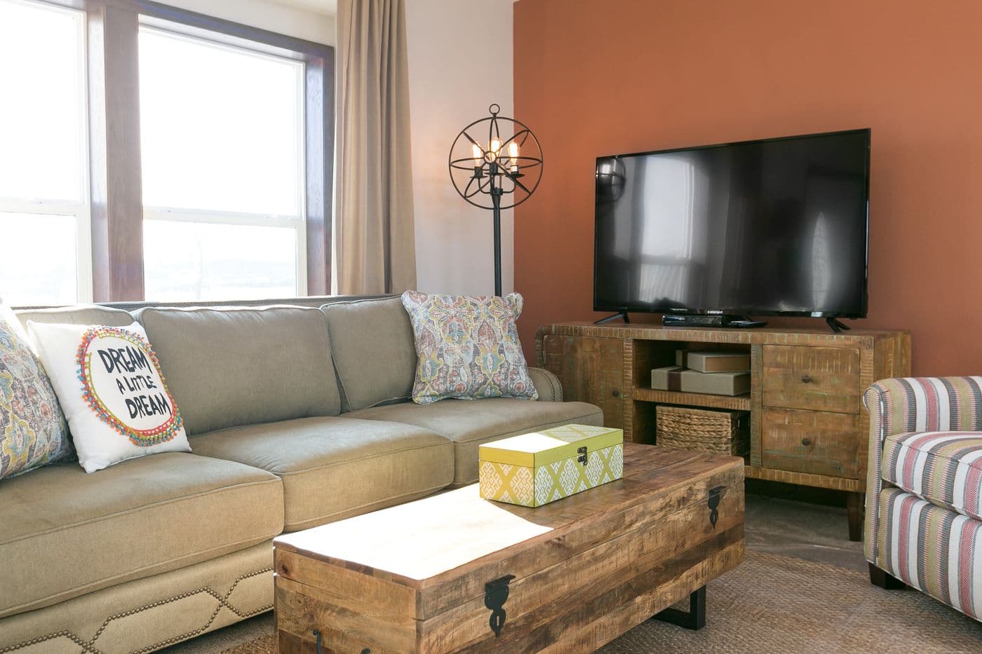 The INTEGRITY 98 MOD Living Room. This Manufactured Mobile Home features 2 bedrooms and 2 baths.