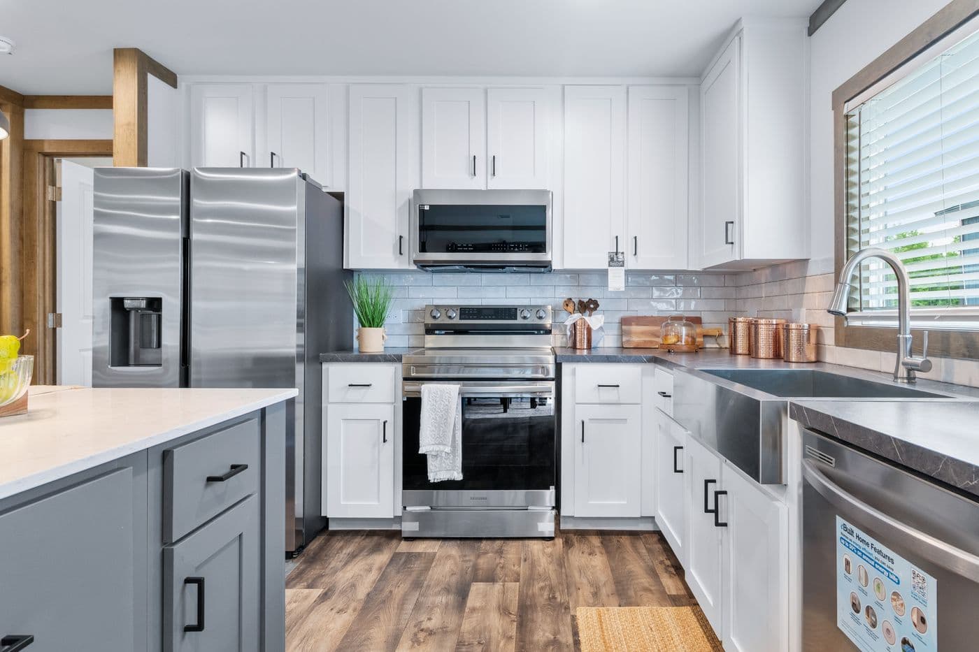 The SAWYER ELITE Kitchen. This Manufactured Mobile Home features 3 bedrooms and 2 baths.
