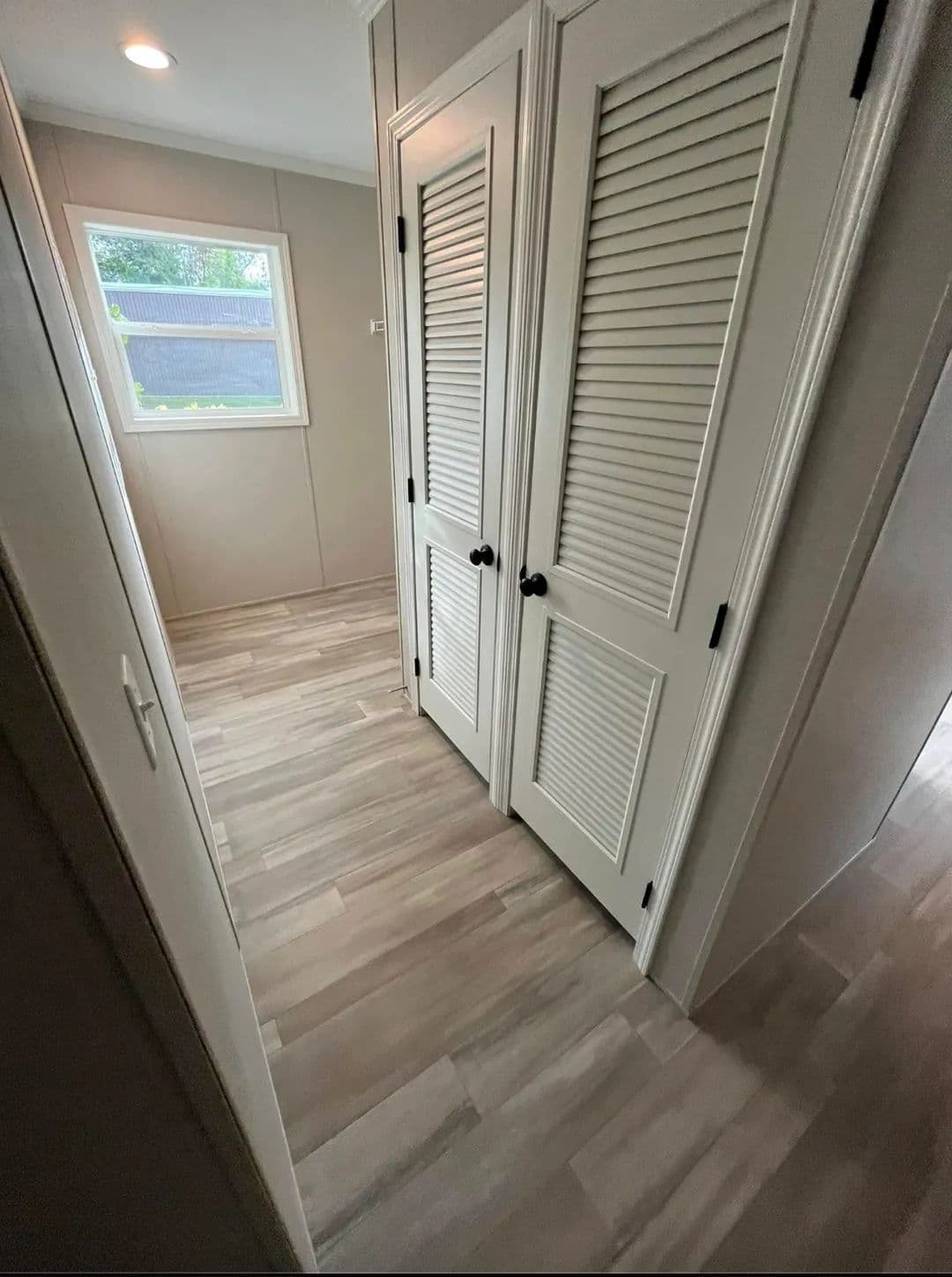 The PERIDOT 60 Utility Room. This Manufactured Mobile Home features 2 bedrooms and 2 baths.