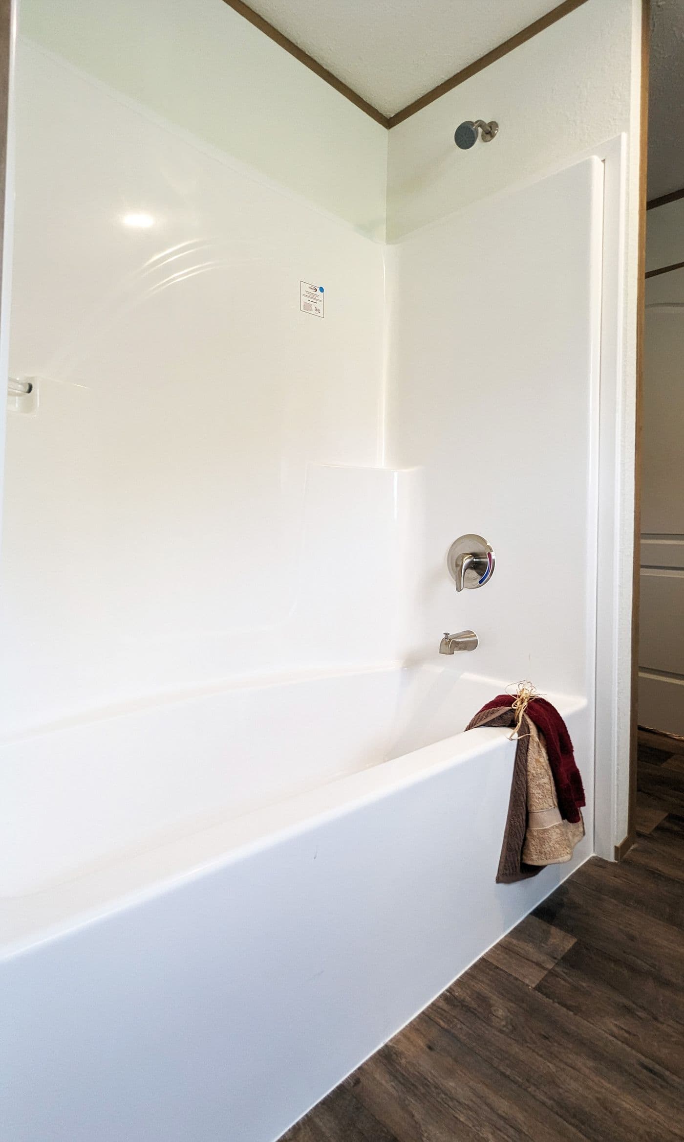 The LIFESTYLE 65-2 Primary Bathroom. This Manufactured Mobile Home features 3 bedrooms and 2 baths.