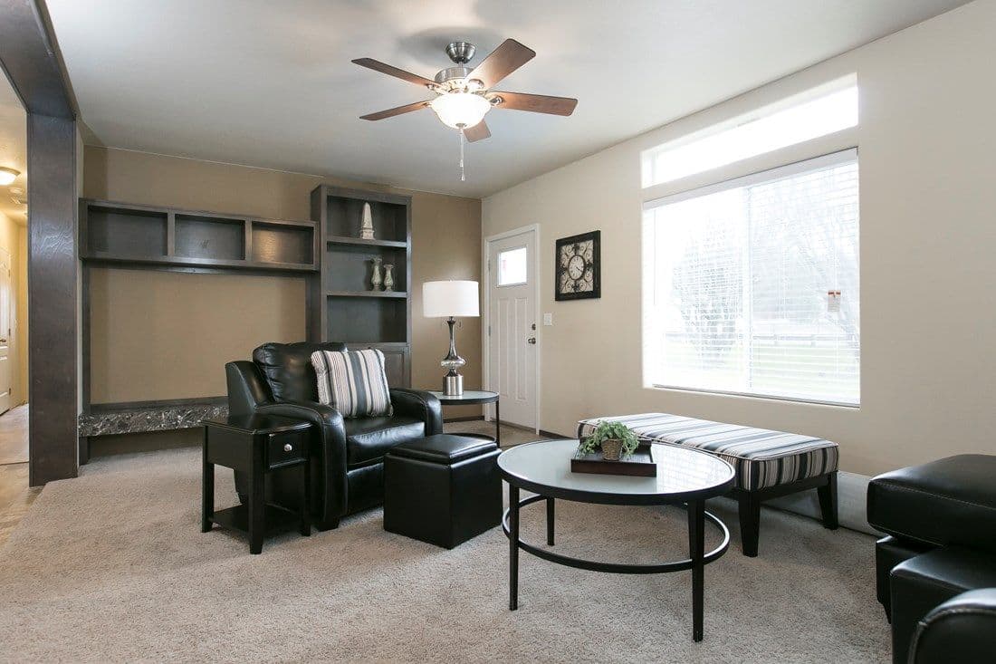 The 2023 COLUMBIA RIVER (NEW) Living Room. This Manufactured Mobile Home features 3 bedrooms and 2 baths.